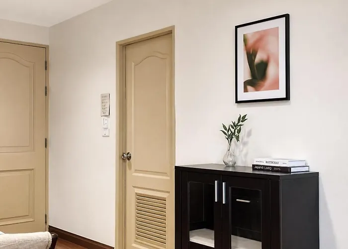 公寓 Near Bts L Spacious 57 Sqm L Work-friendly